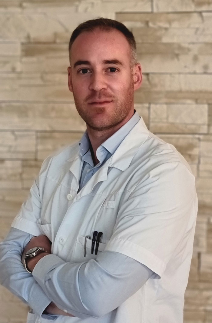 Dr Georgios DAFERERAS